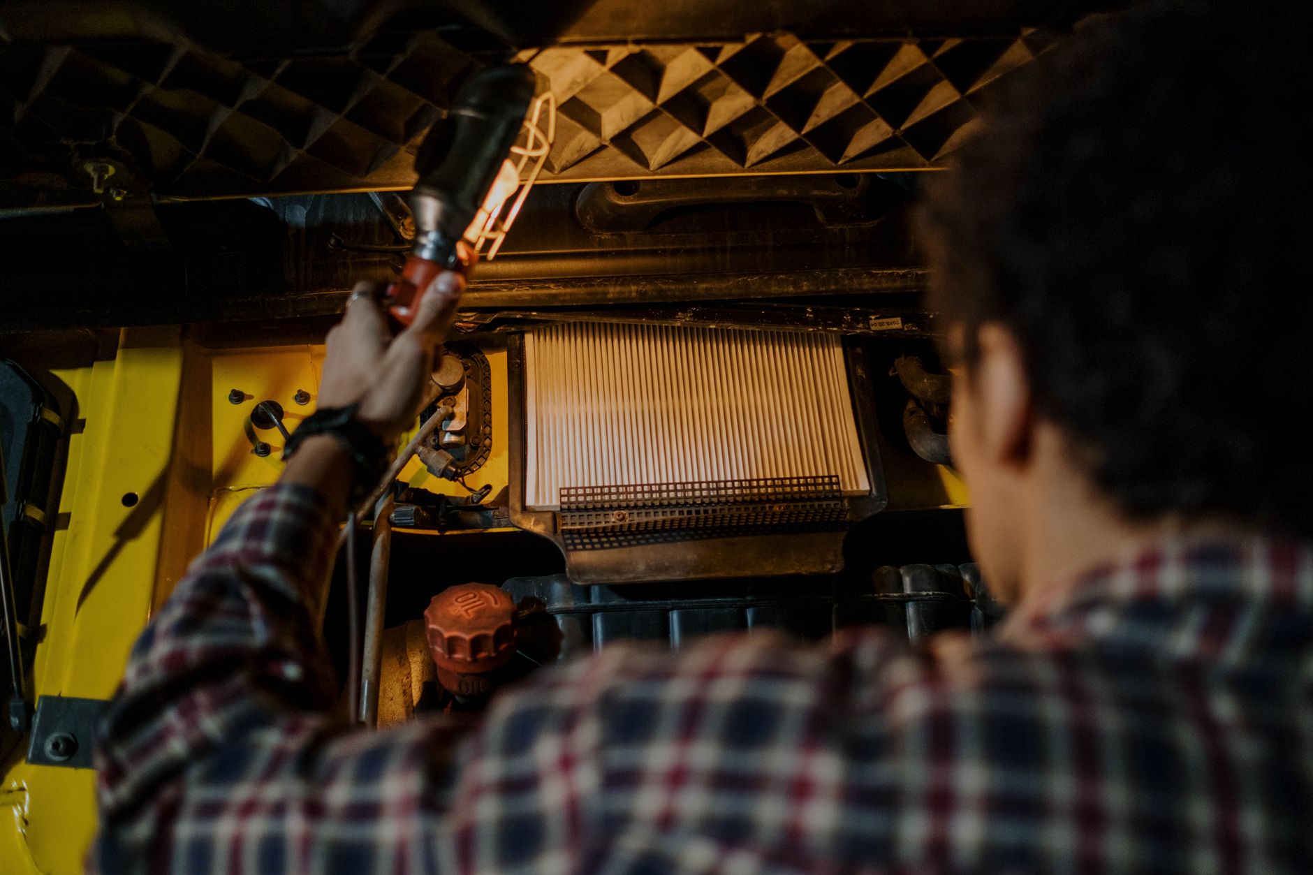 Réparation radiateur équipe à Vaulx-en-Velin